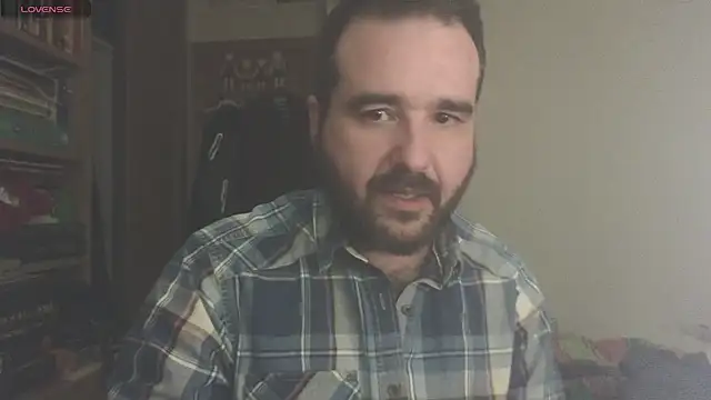 curiosillo83 online show from March 3, 2025, 9:37 pm