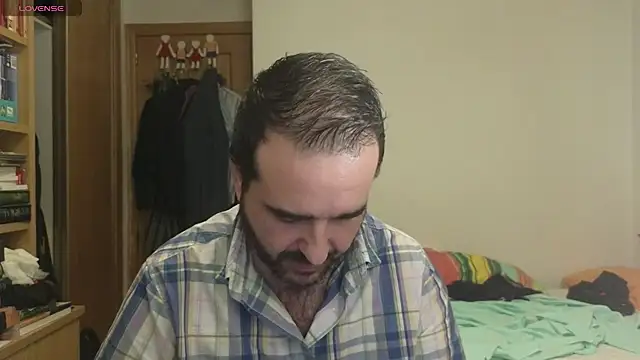 curiosillo83 online show from September 21, 2025, 3:39 pm