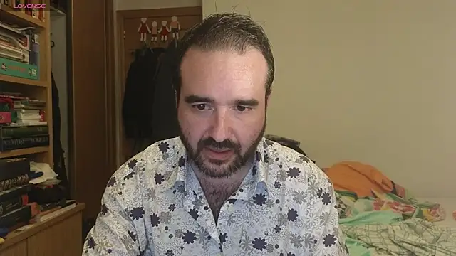 curiosillo83 online show from September 24, 2025, 2:23 pm