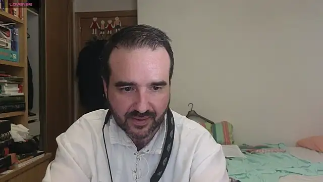 curiosillo83 online show from September 16, 2025, 12:44 am