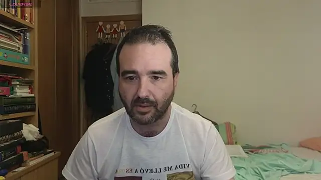 curiosillo83 online show from September 14, 2025, 3:12 pm