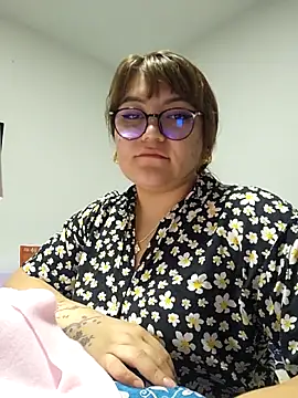 Snapshot of Sakura_0505 chatting on October 2, 2025, 10:35 pm Sakura 0505 online show from October 2, 2025, 10:35 pm