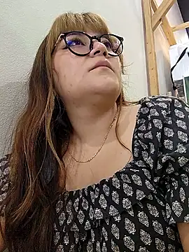 Snapshot of Sakura_0505 chatting on September 21, 2025, 6:35 pm Sakura 0505 online show from September 21, 2025, 6:35 pm