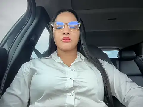 katasex13 online show from October 25, 2025, 1:56 pm