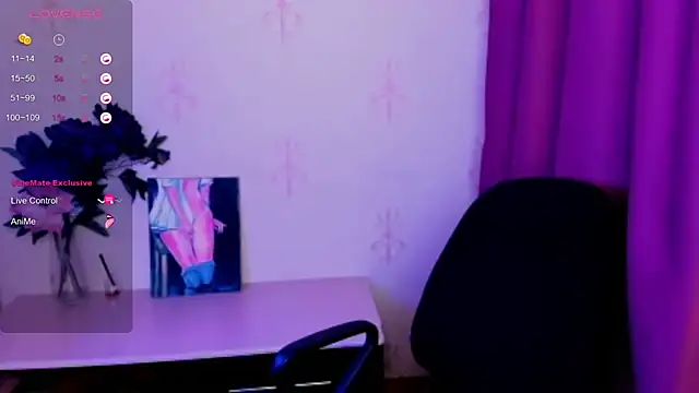 KindHazelHere  online show from October 25, 2025, 8:24 am