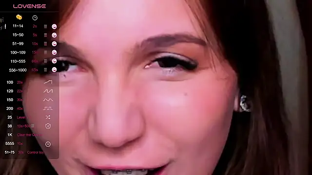 KindHazelHere  online show from March 14, 2025, 11:22 pm