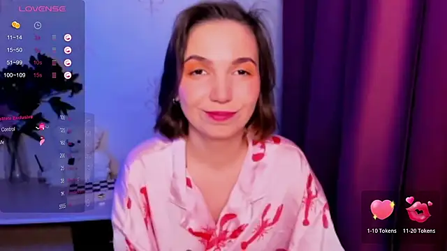 KindHazelHere  online show from December 15, 2025, 3:18 pm