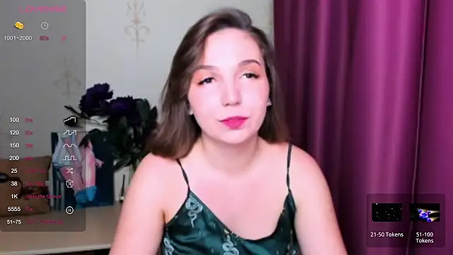 KindHazelHere  online show from March 12, 2025, 8:09 pm