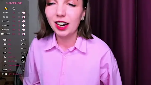 KindHazelHere  online show from March 10, 2025, 5:11 am