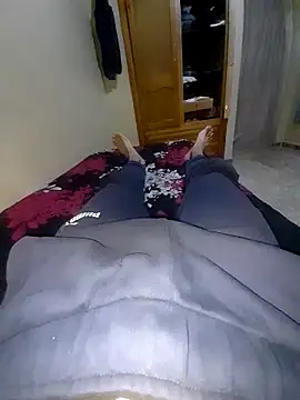 Snapshot of rafik2 chatting on October 25, 2025, 6:45 am rafik2 online show from October 25, 2025, 6:45 am