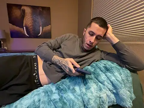 Bwcjoshbanks online show from February 7, 2025, 3:01 am