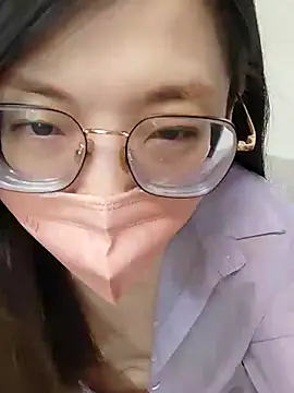 Lu Nana online show from February 12, 2025, 3:49 pm
