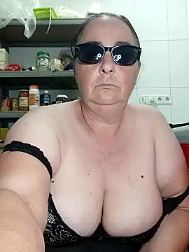 Snapshot of eroticjessitop chatting on June 16, 2026, 8:53 pm eroticjessitop online show from June 16, 2026, 8:53 pm