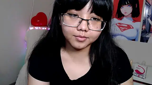 Snapshot of Moertomlly chatting on March 11, 2025, 9:34 am Moertomlly online show from March 11, 2025, 9:34 am