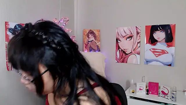 Snapshot of Moertomlly chatting on September 12, 2025, 5:40 am Moertomlly online show from September 12, 2025, 5:40 am