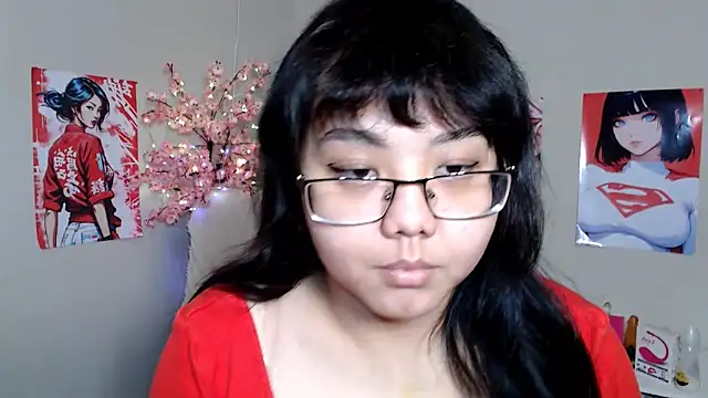 Snapshot of Moertomlly chatting on October 3, 2025, 4:03 am Moertomlly online show from October 3, 2025, 4:03 am