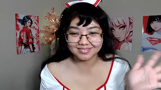 Snapshot of Moertomlly chatting on October 27, 2025, 4:35 am Moertomlly online show from October 27, 2025, 4:35 am