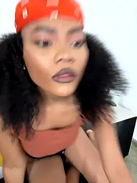 ShadayCarmell online show from October 17, 2025, 8:43 pm