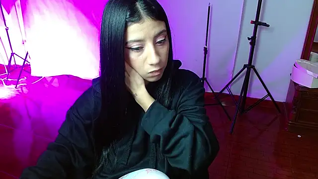 Snapshot of _holy_1 chatting on January 7, 2026, 12:26 am holy 1 online show from January 7, 2026, 12:26 am