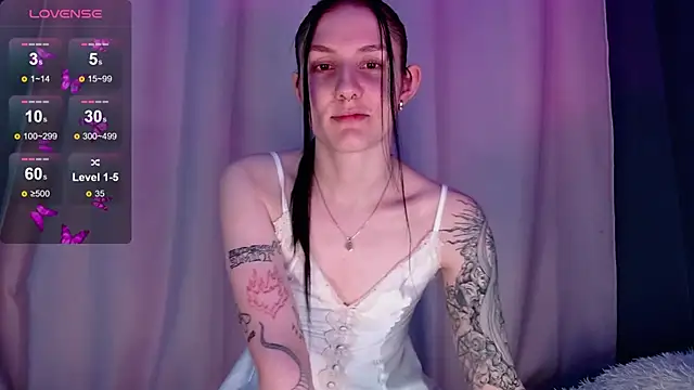 NiaEllis online show from March 12, 2025, 11:12 pm