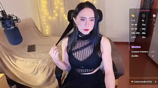 liliwang03 online show from January 16, 2026, 1:37 pm