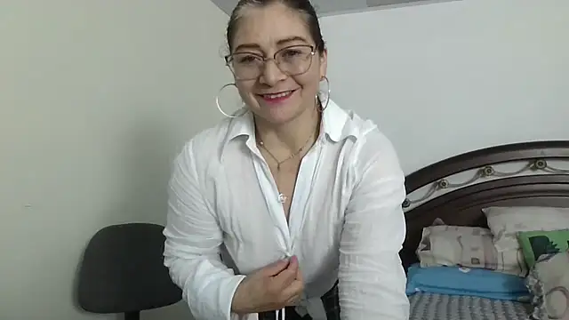 Snapshot of ruby-milf1 chatting on February 7, 2025, 12:09 am ruby-milf1 online show from February 7, 2025, 12:09 am