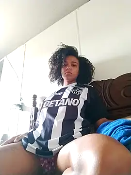 Snapshot of Dominika_Zaracrovic chatting on October 23, 2025, 1:10 pm Dominika Zaracrovic online show from October 23, 2025, 1:10 pm