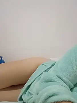 luli222 online show from July 11, 2026, 6:35 am