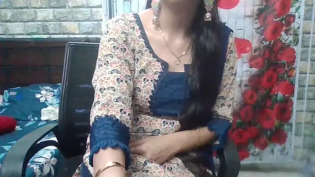 Sexy iknoor online show from March 11, 2026, 5:34 am