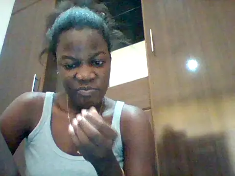 Alessandrajenna online show from April 16, 2026, 8:15 am