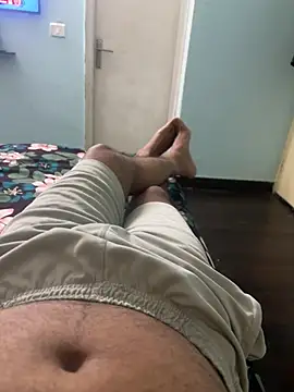 Snapshot of yourheroforfun chatting on July 25, 2026, 4:24 pm yourheroforfun online show from July 25, 2026, 4:24 pm