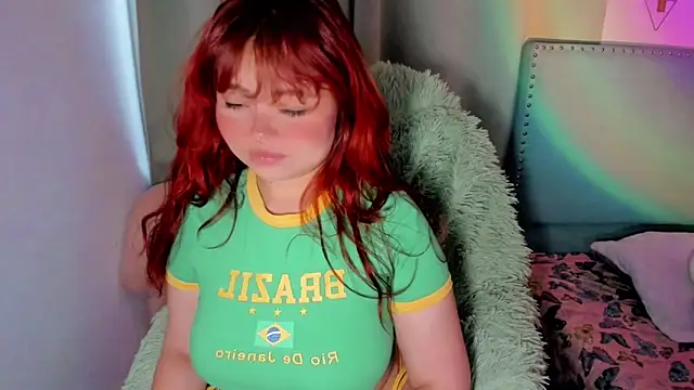 Snapshot of damn_that_booty chatting on October 11, 2025, 10:49 am damn that booty online show from October 11, 2025, 10:49 am