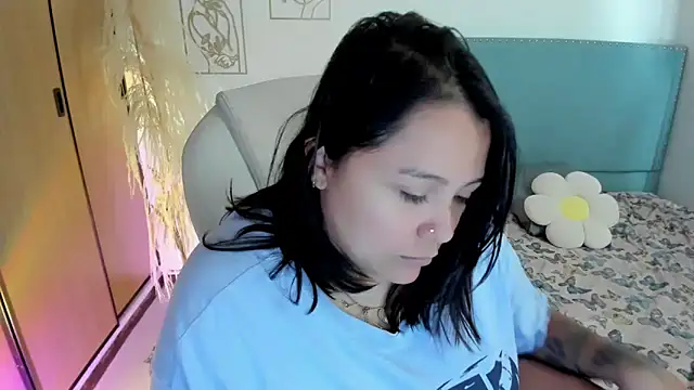 Snapshot of bigbooty-30 chatting on September 23, 2025, 3:41 pm bigbooty-30 online show from September 23, 2025, 3:41 pm