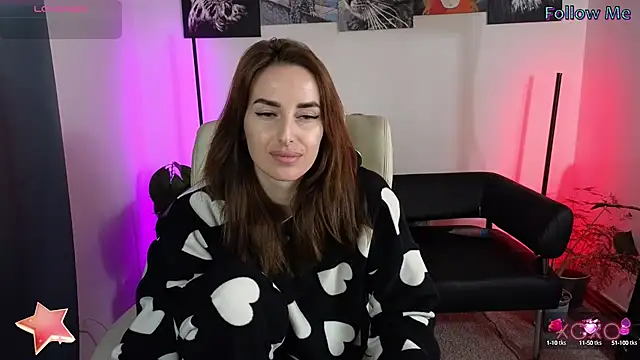 xx adrihanna xx online show from March 3, 2025, 4:26 pm