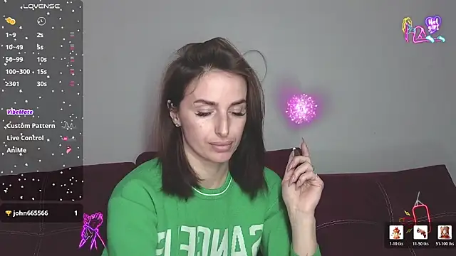 xx adrihanna xx online show from April 16, 2026, 3:46 pm