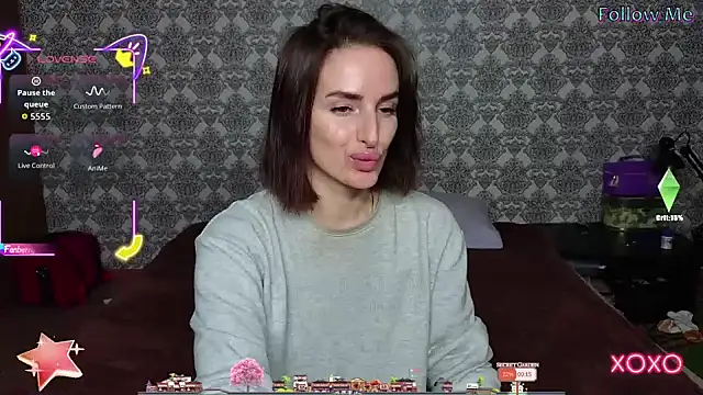 Snapshot of xx_adrihanna_xx chatting on October 10, 2025, 3:24 pm xx adrihanna xx online show from October 10, 2025, 3:24 pm