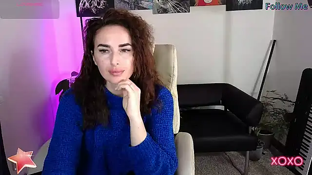 xx adrihanna xx online show from February 17, 2025, 6:17 pm