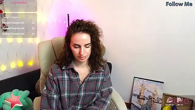 xx adrihanna xx online show from January 29, 2025, 6:12 am