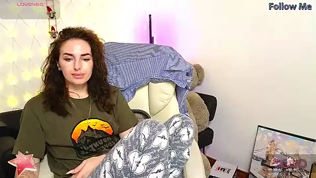 xx adrihanna xx online show from January 31, 2025, 6:24 am