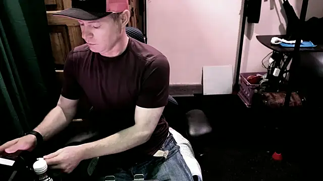 Snapshot of GymyXY chatting on March 2, 2025, 10:34 pm GymyXY online show from March 2, 2025, 10:34 pm