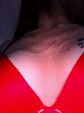 Snapshot of Ladykimberly_XOXO chatting on October 3, 2025, 8:10 pm Ladykimberly XOXO online show from October 3, 2025, 8:10 pm