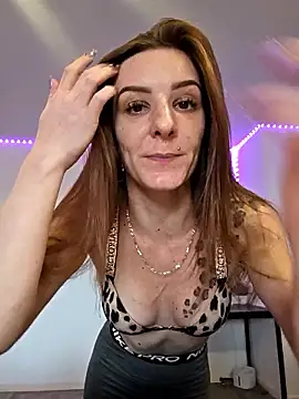 Ladykimberly XOXO online show from November 29, 2025, 3:34 pm