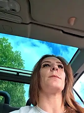 Snapshot of Ladykimberly_XOXO chatting on September 17, 2025, 2:30 pm Ladykimberly XOXO online show from September 17, 2025, 2:30 pm