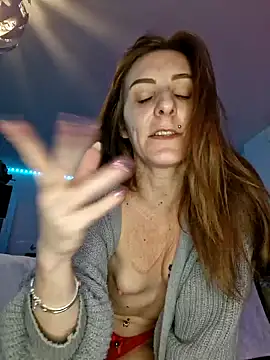 Ladykimberly XOXO online show from December 16, 2024, 1:10 am