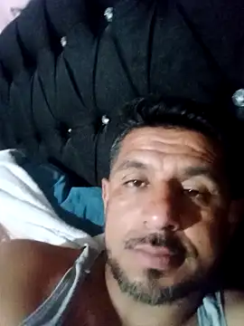 mijito30 online show from October 9, 2025, 3:18 am