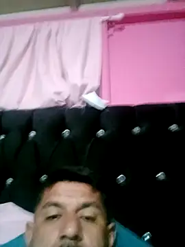 mijito30 online show from October 7, 2025, 12:39 pm