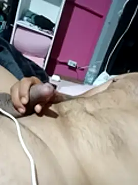 mijito30 online show from November 3, 2025, 3:37 pm