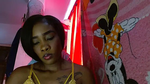 Snapshot of coral1727 chatting on March 1, 2025, 5:27 pm coral1727 online show from March 1, 2025, 5:27 pm