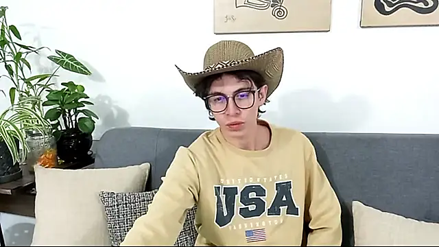 Norehg online show from October 15, 2025, 10:01 am