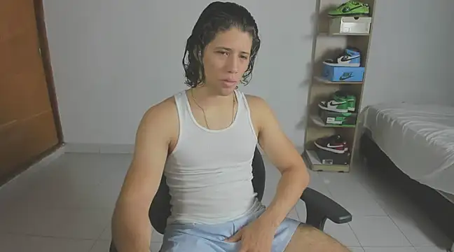 imtonny19 online show from March 8, 2025, 12:00 am